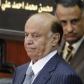 Jemeno prezidentas atsistatydina, o šalis vis giliau grimzta į chaosą