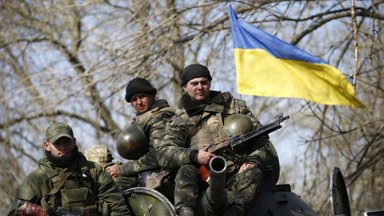 Европарламентарий: Украине немедленно нужна профессиональная армия