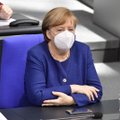Merkel remia Ursulos von der Leyen grasinimą uždrausti „AstraZeneca“ vakcinos eksportą
