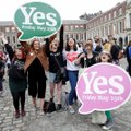 Referendume airiai pritarė abortų draudimų panaikinimui