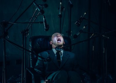 Artūro Areimos teatro spektaklis ,,Po ledu”