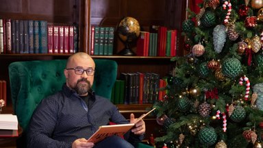 Pasakų Kalėdos Vilniuje. Pasakas skaito Dalius Skamarakas