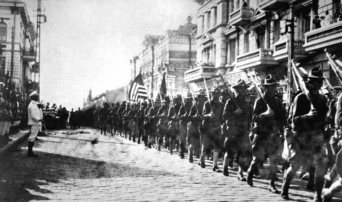 JAV kariai Vladivostoke