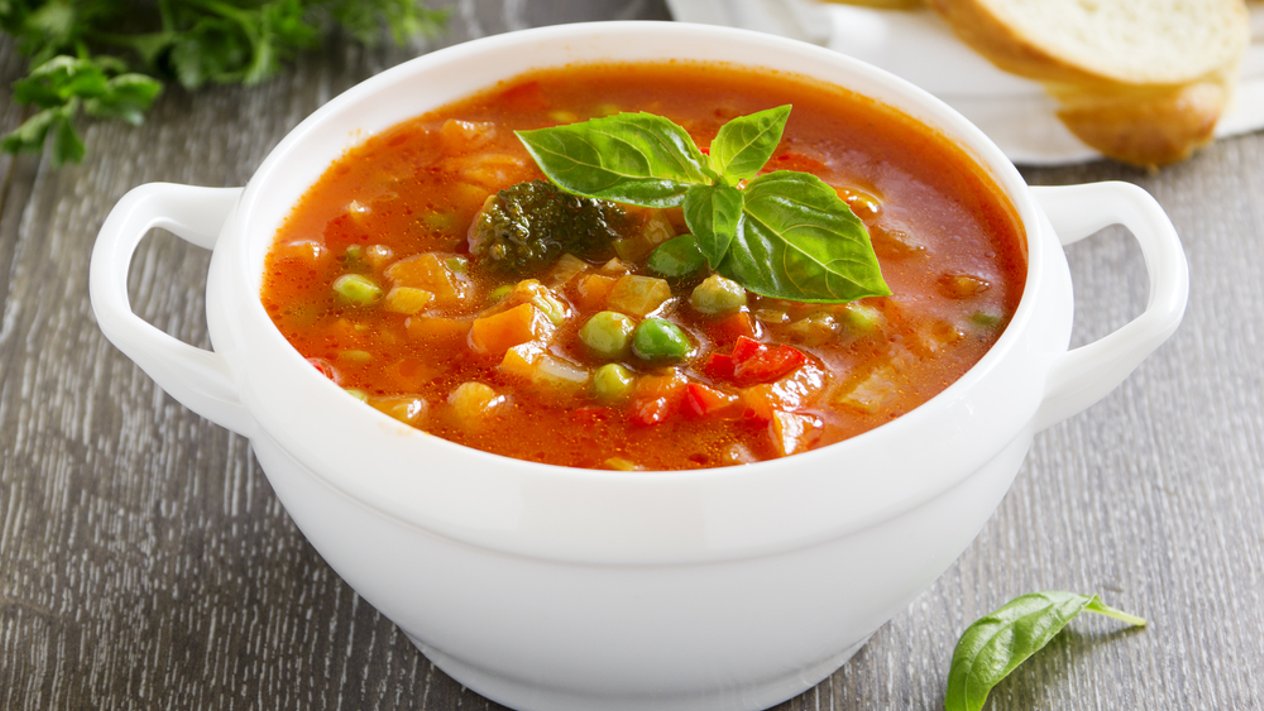 Itališka daržovių sriuba „Minestrone“