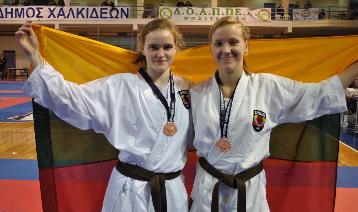 Iš Europos šotokan karate čempionato – bronzos medaliai 