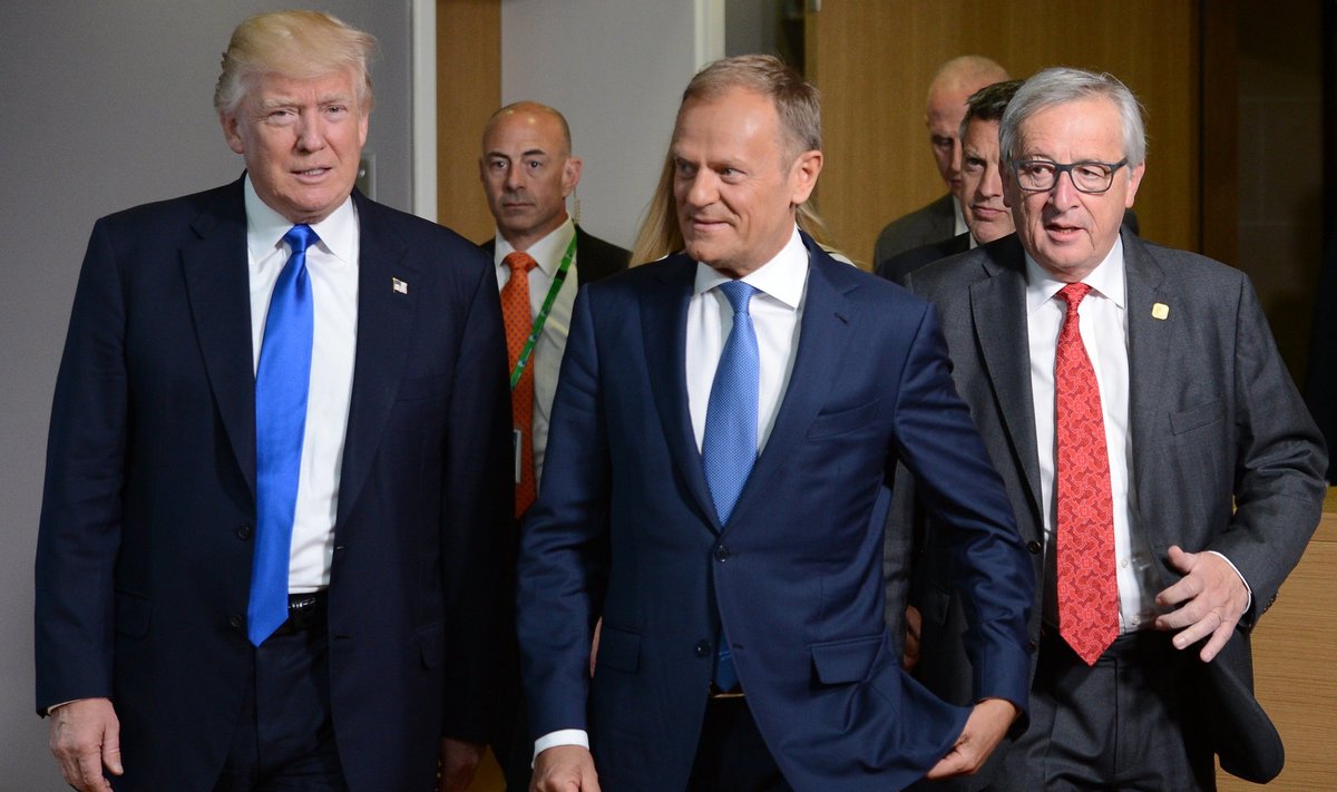 D. Trumpas, D. Tuskas ir J.-C. Junckeris