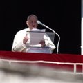 Popiežius siųs pinigus Lenkijos ir Baltarusijos pasienyje įstrigusiems migrantams