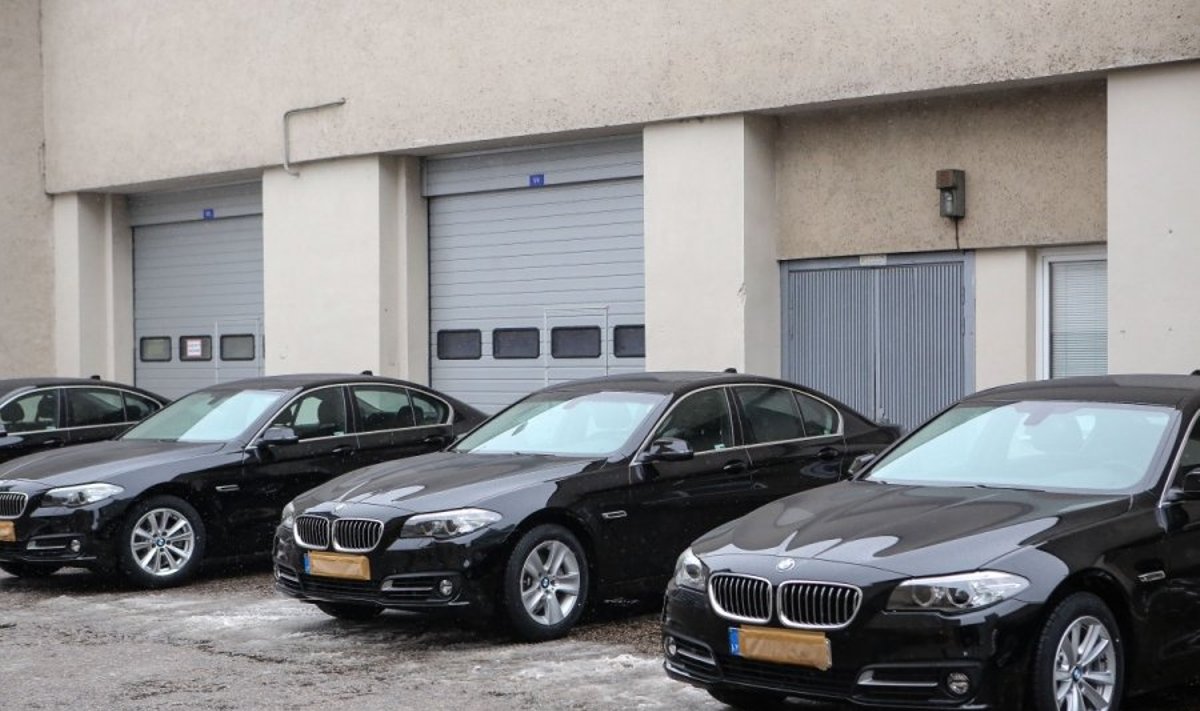 Nauji Seimo konceliarijos BMW automobiliai