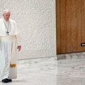 Popiežius Pranciškus atsiprašė Kanados čiabuvių už internatinėse mokyklose patirtas kančias