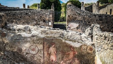 Iki šiol netyrinėtoje Pompėjos vietoje – šiurpūs radiniai: archeologai aptiko tragiškai žuvusių žmonių skeletus