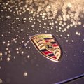 Tęsiantis „dyzelgeito“ tyrimui, pirmą kartą surengos kratos „Porsche“ Vokietijos biuruose