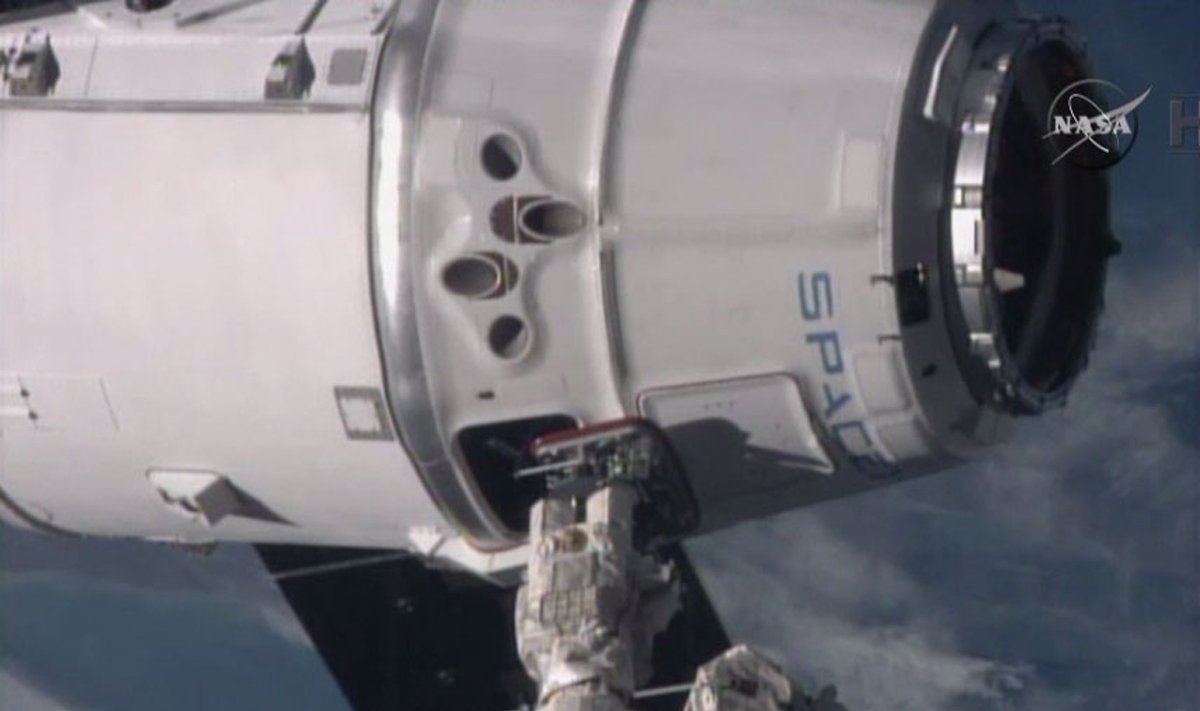 SpaceX nepilotuojama kapsulė Dragon