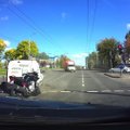 Vaizdo registratoriai Vilniuje nufilmavo trijų automobilių ir motociklo avariją