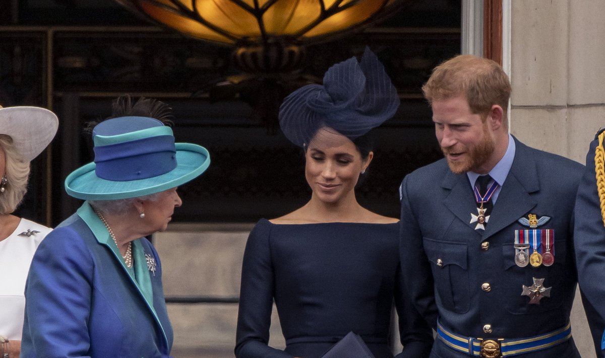 Princas Harry, Meghan ir Elžbieta II