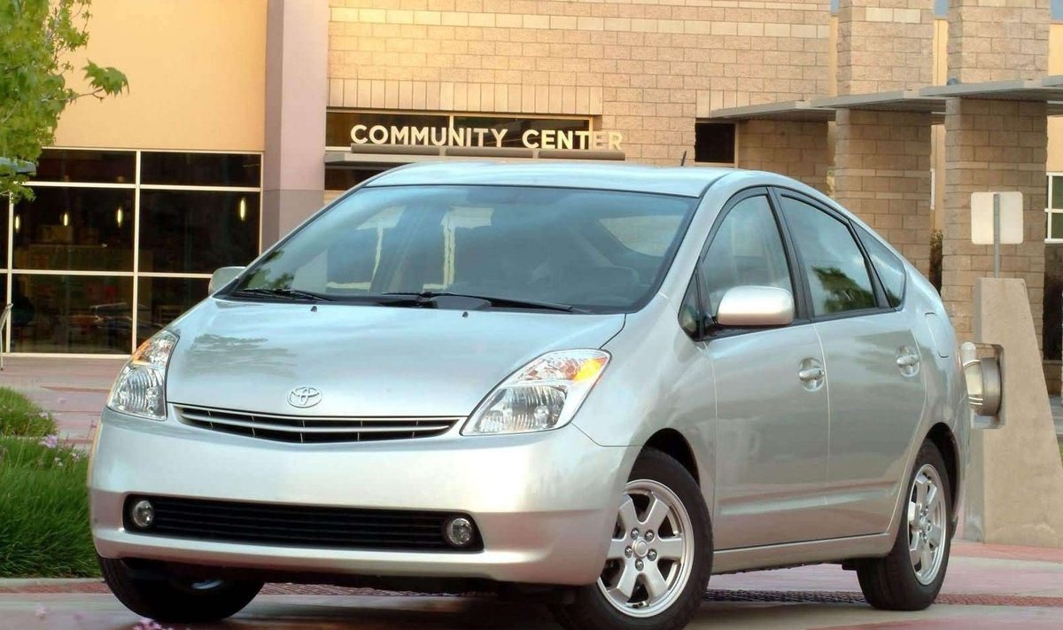 Toyota Prius (2004 m.)