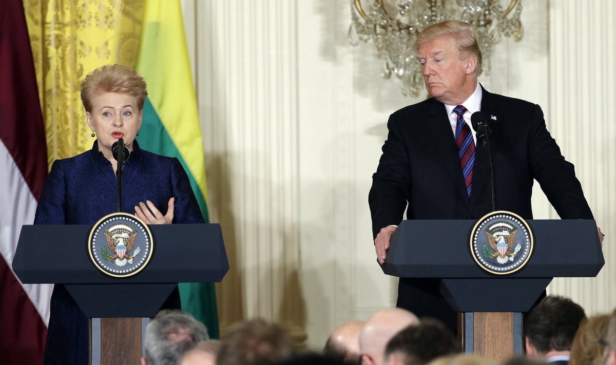 D. Trumpo ir Baltijos šalių vadovų spaudos konferencija