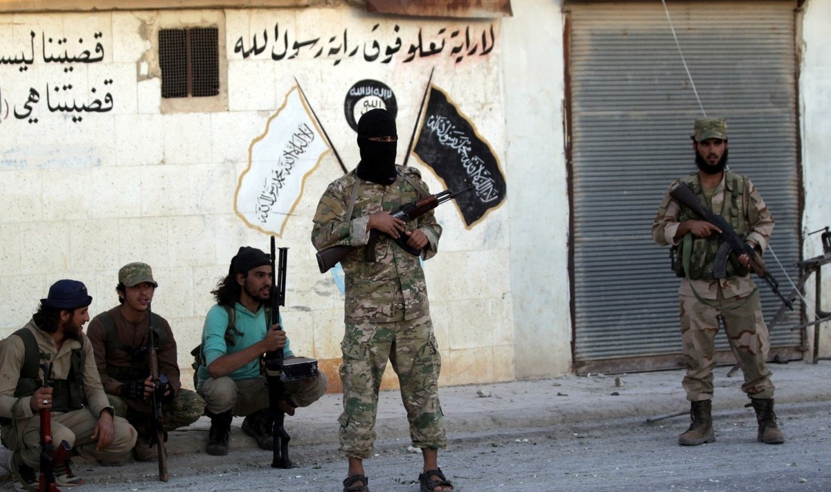 Sukilėliai, kurie kovoja prieš „Islamo valstybę“ 
