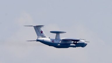 В Беларуси в воздух подняли российский разведывательный самолет и истребители