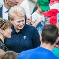 Lithuanian president supports increase in non-taxable income for low paid