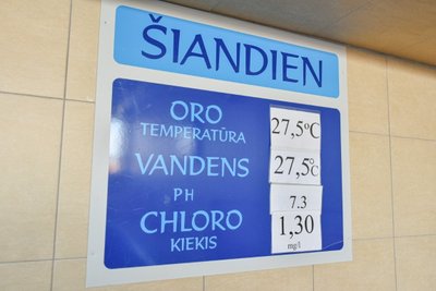 Į „Žemynos“ progimnazijos baseiną žmonės „iš gatvės“ įleidžiami tik su medicinine pažyma
