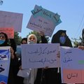 Afganistanietės per retą protestą ragino gerbti jų teises