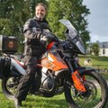 Karolis Mieliauskas motociklu išvažiavo į kelionę aplink pasaulį