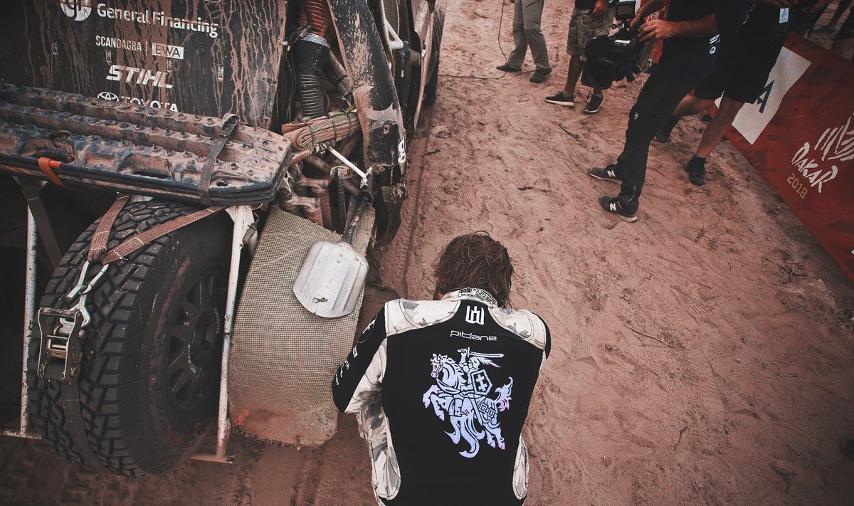 Dešimtasis Dakaro ralio etapas Vanagui baigėsi rizikingai
