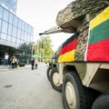 Prašo vairuotojų supratimo: vokiečių karinė technika vežama į Ruklą