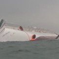 Pasislinkus kruiziniam laivui laikinai buvo nutraukta gelbėjimo operacija