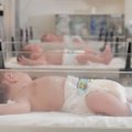 Melagingai sieja COVID-19 vakcinaciją ir gimstamumo mažėjimą Austrijoje