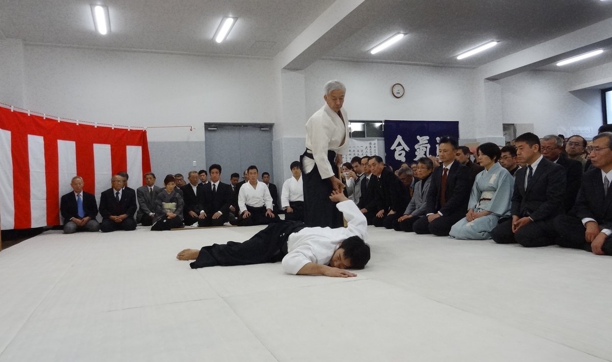 Aikido pasaulinio centro vadovas Moriteru Ueshiba 