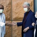Buvęs JAV prezidentas Billas Clintonas išleistas iš ligoninės