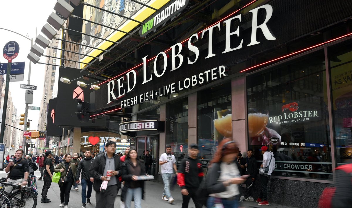 Jūros gėrybių restoranų tinklui „Red Lobster“ gresia bankrotas 