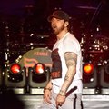 Po vos tragedija nevirtusio įvykio Eminemas švenčia 11 metų blaivybės