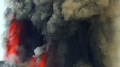 В четвертый раз проснулся крупнейший вулкан Европы