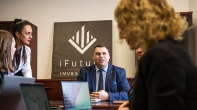 33-ejų Vytautas iš Šilutės paneigė stereotipus apie darbą be fiksuoto atlygio: kartais uždirbu 18 tūkst. per mėnesį – ir tai ne riba