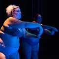 Laužomi stereotipai: stambios moterys nori įrodyti, kad šokėjų kūnai gražūs visokių dydžių ir formų
