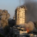 Įtampa auga: Izraelio smūgis sugriovė dar vieną pastatą Gazos Ruože, „Hamas“ atsakė 130 raketų ataka