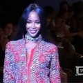 Naomi Campbell dalyvavo labdaringame mados šou Indijoje