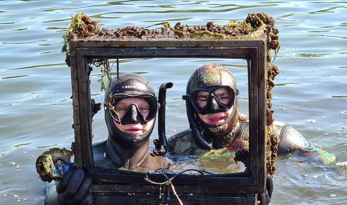 „River Cleanup“ akcija