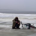 Žvejyba ir nuotykiai ant tirpstančio ledo: šįmet ištraukė dešimtis žmonių