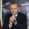 Turkijos parlamentas priėmė kontroversišką įstatymą dėl socialinių tinklų kontrolės