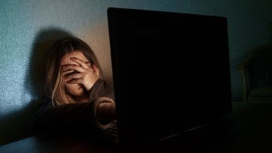 Ekspertai įspėjo, kas vaikams gresia internete: sukčiai pasitelkia įvairius psichologinius triukus