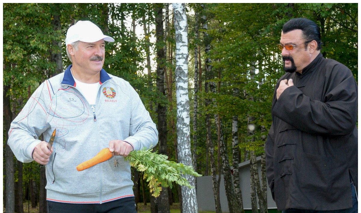A. Lukašenka ir S. Seagalas valgo morką