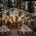 Vestuvių tendencijos 2021 metams: populiarėja netradicinės vietos lauke, atsiranda alternatyvų švediškiems stalams ir svečių pramogoms