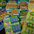 Naujas draudimas: sumanyta jaunesniems nei 16-os neleisti pirkti loterijos bilietų