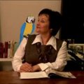 Интернет-сенсация: обучающая попугая Андрикене