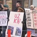 Gamtosaugininkai surengė protesto akciją dėl padidintos vilkų medžioklės kvotos