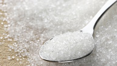 Fakty i mity o zamiennikach cukru