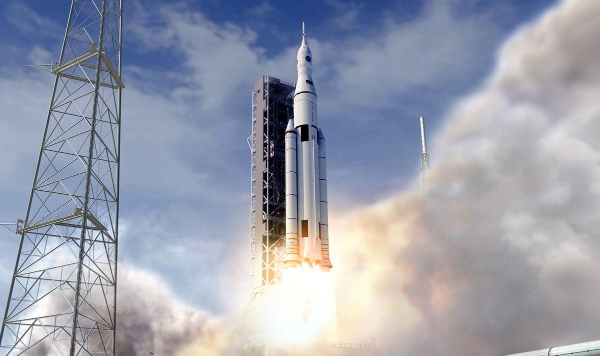 NASA raketos SLS projektas